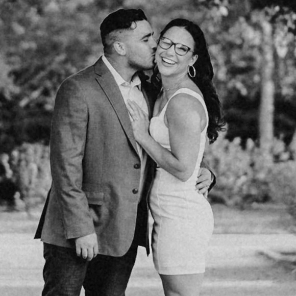 Meet your Posher, Brittany - Picture 4 of 4